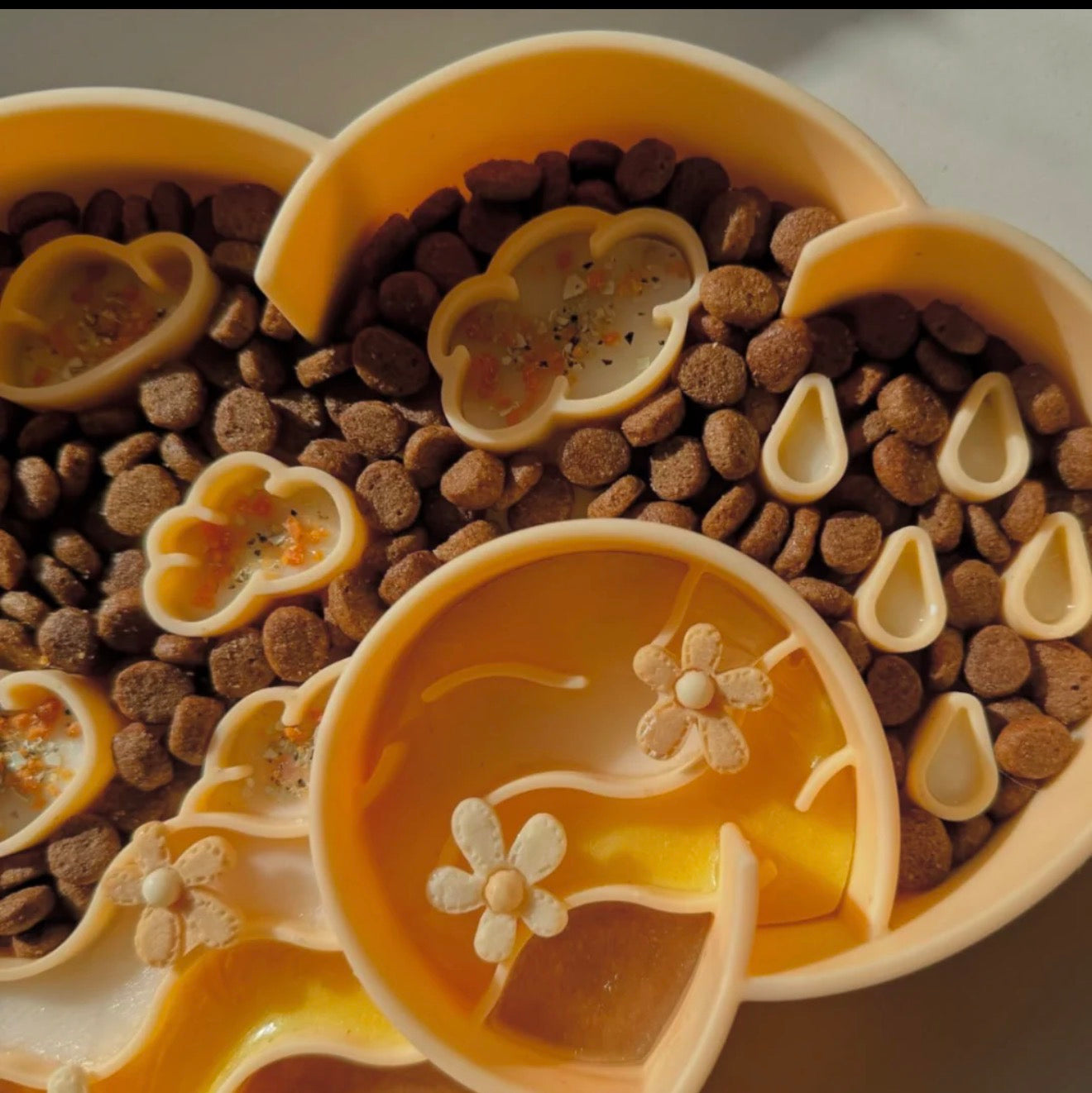 Ollie B. Good Cloud Slow Feeder Bowl