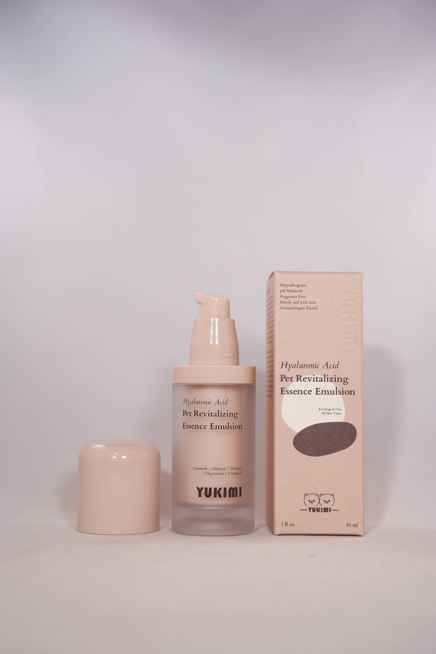 Hyaluronic Acid Pet Essence Emulsion (1.0 oz / 30 ml)