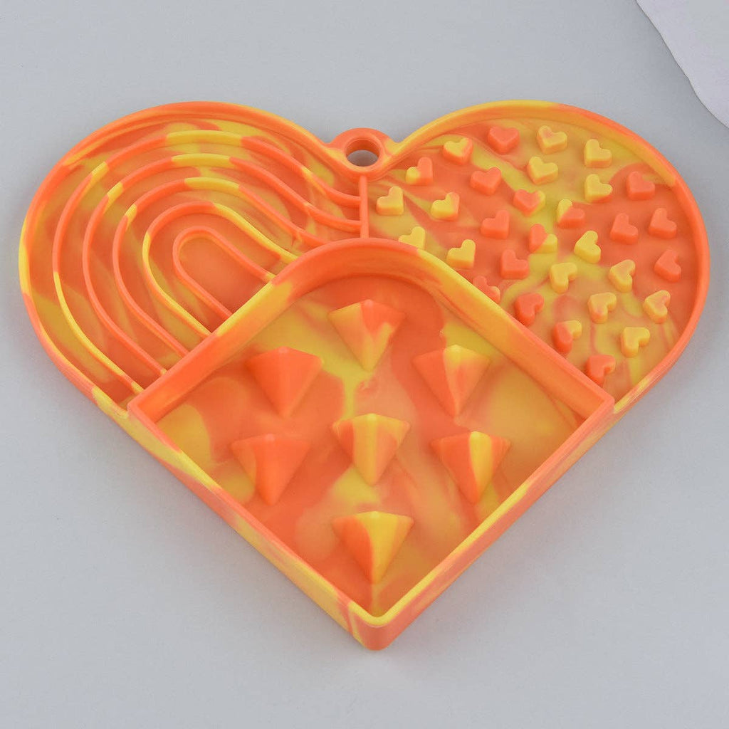 Bowlo -  Heart-Shaped Lick Mat