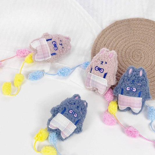 Moo - Plush Cat Toy with Interactive Pom Tail
