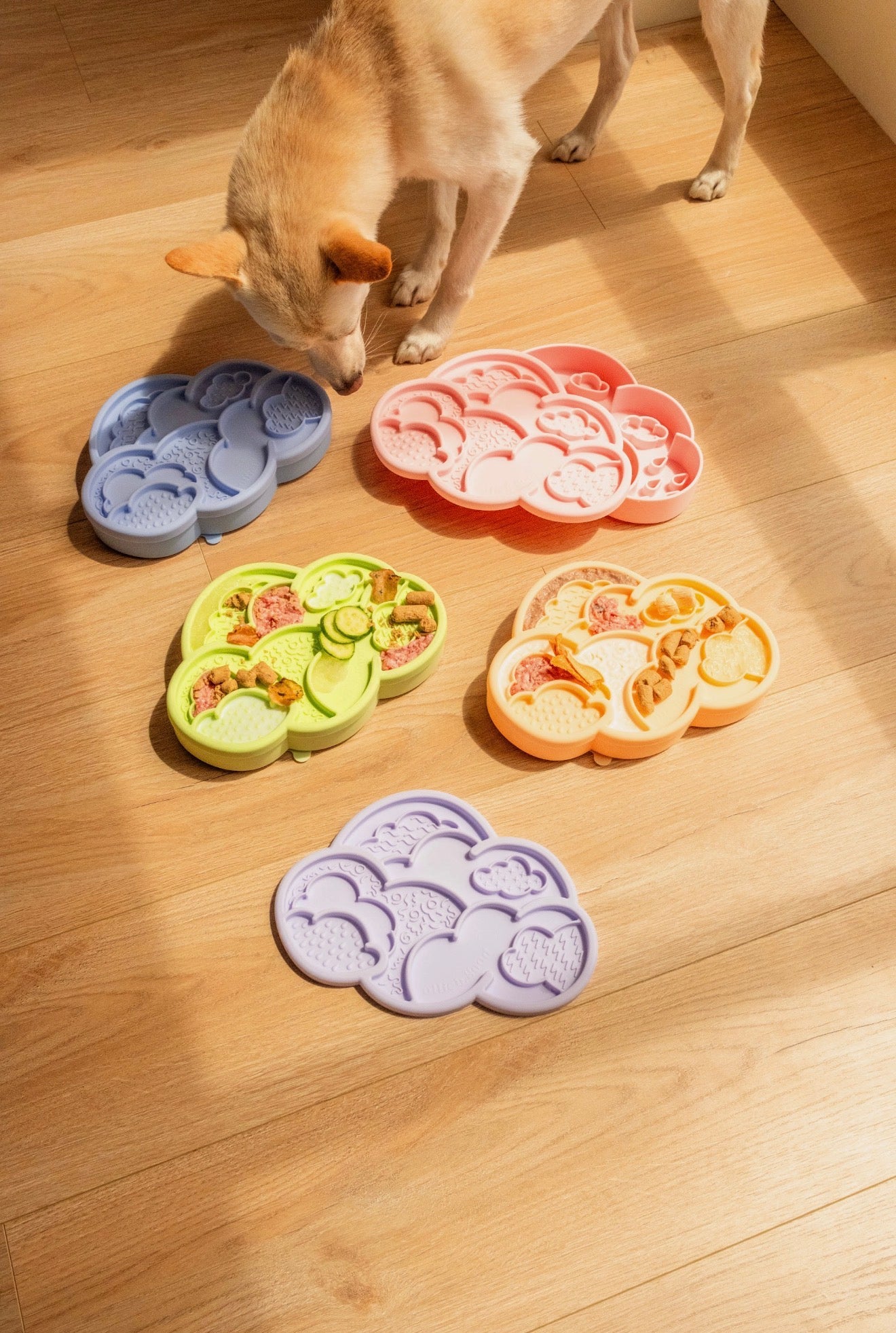 Ollie B Good Cloud Nine Lick Mat & Lid (preorder)