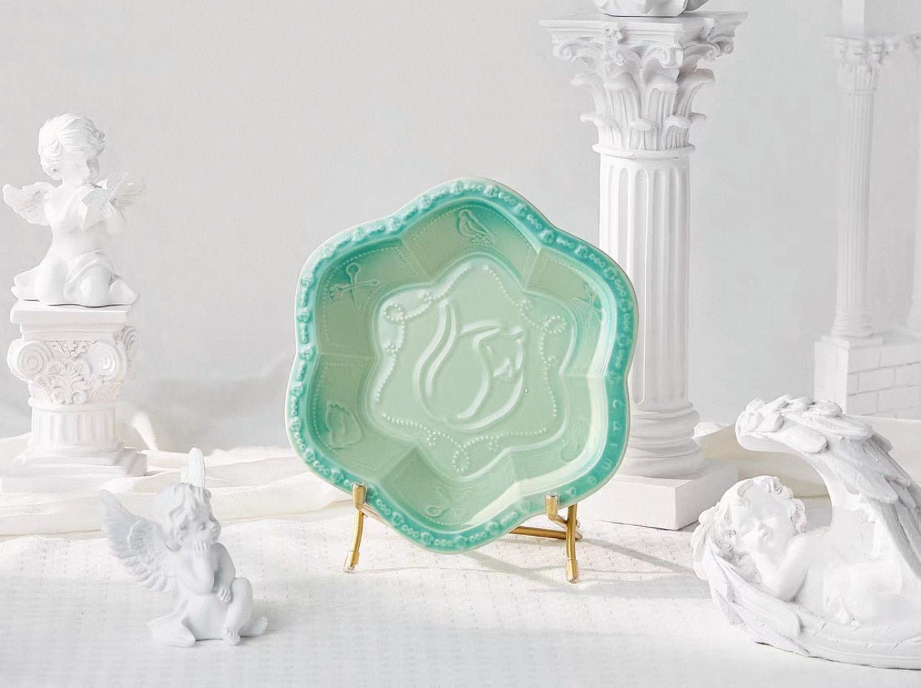 Calmeat Underglazed Ceramic Pet Bowl