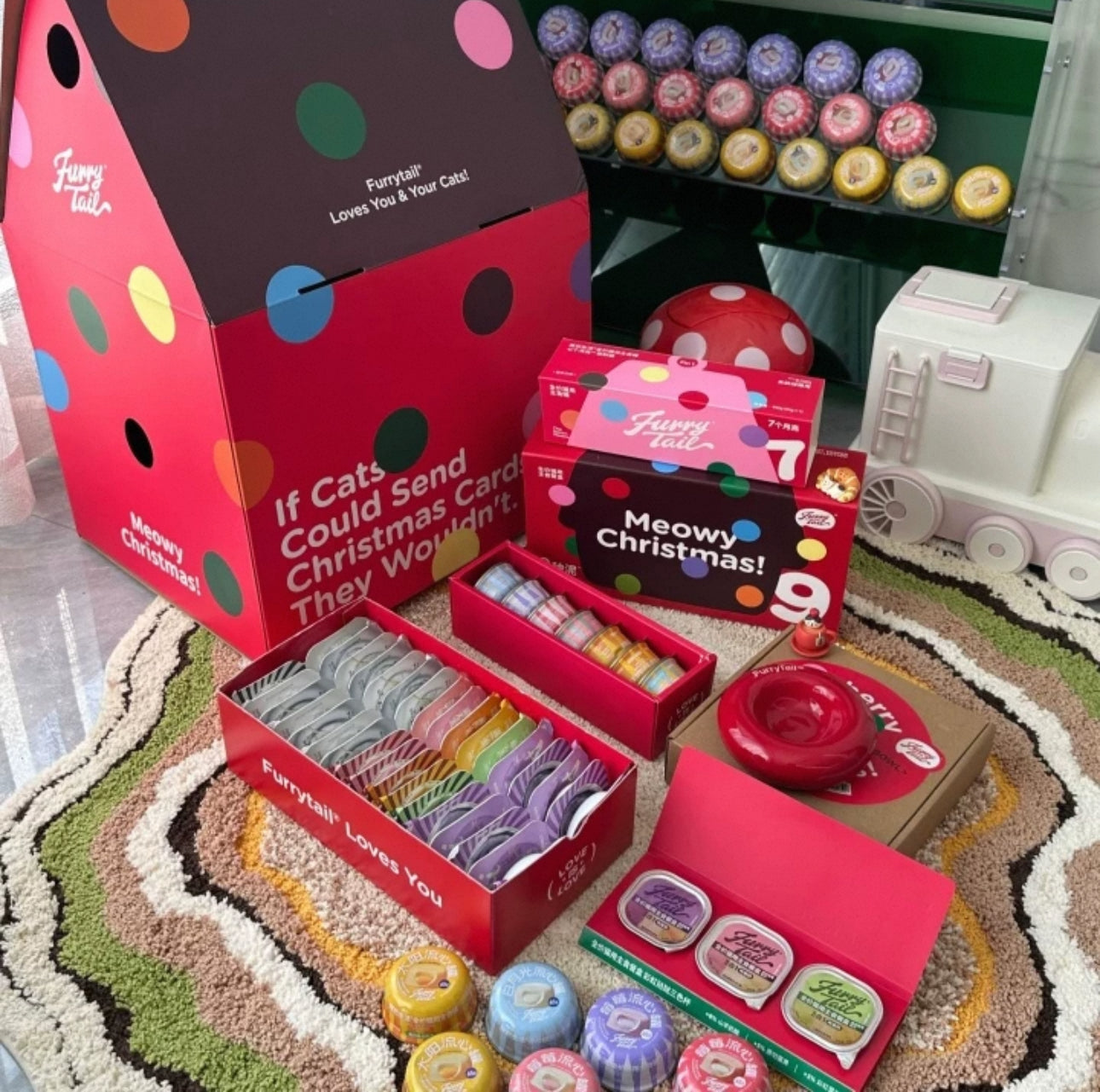 Furry Tail Limited Edition Holiday gift set 🐱