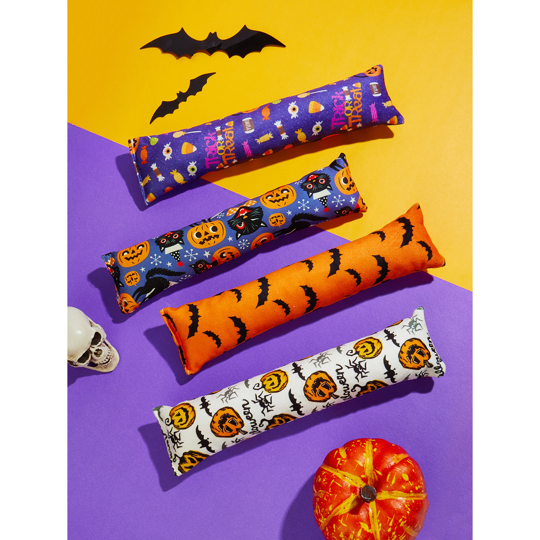 Moo - Halloween Print Long Kicker Cat Toy