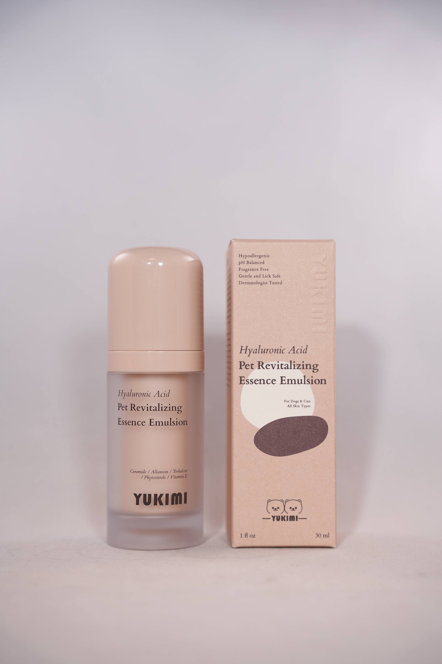 Hyaluronic Acid Pet Essence Emulsion (1.0 oz / 30 ml)